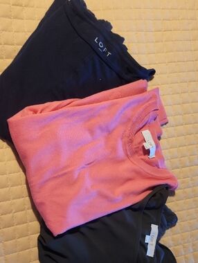 Bundle*LOFT Coral Pink Crewneck Sweater, Navy Knit, Forrest Green Silk Blouse